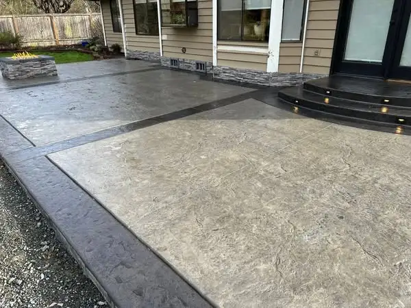 Stamped patio border backyard Wilmington – MJ Profesional Concrete